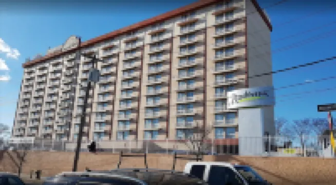 DoubleTree by Hilton New York JFK Airport Hotels near JFK Air Train