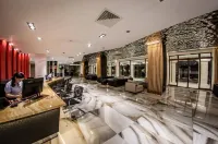 Premier Fort Beach Hotel - Cheap