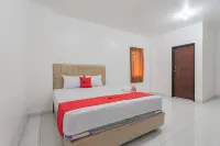 RedDoorz at Vall Guest House Balikpapan Hotels in Balikpapan Utara