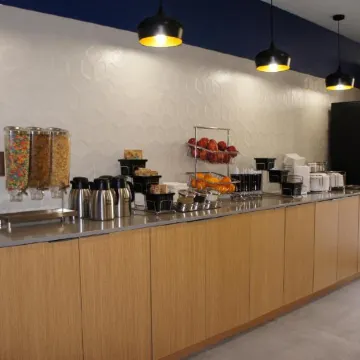 La Quinta Inn & Suites by Wyndham Katy