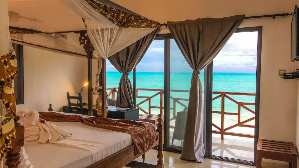 Jambiani White Sands Bungalows