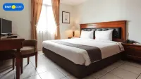 Travellers Suites Serviced Apartments Hotels in Madras Hulu