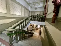 Bianki Hotel