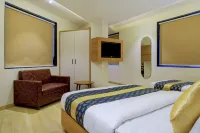 Metropolis Business Hotel Hotels in Reis Magos