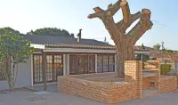 Lake Sands Manor Hotels in Ashburton