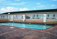 La Bonita Inn & Suites - McCamey