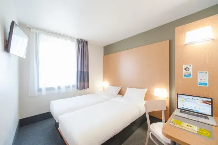 B&B Hotel Metz Est Technopole Pôle Santé Отели в г. Флокур