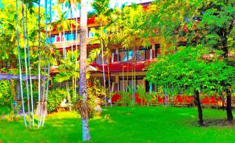 Palm Beach Hotel Bali