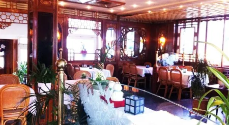 Hotel Rote Rosen Отели в г. Адендорф