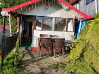 Sunrise Resort Hotels in Kempty Range