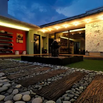 Beds in Garden Hostel Sdn Bhd