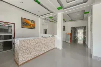 Urbanview Hotel Tirtamaya Jaya Indah Indramayu by RedDoorz Hotels in Indramayu