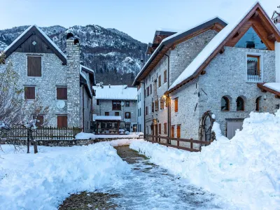Albergo Diffuso - Cjasa Ustin Hotel in zona Ruderi del Castello di Maniago