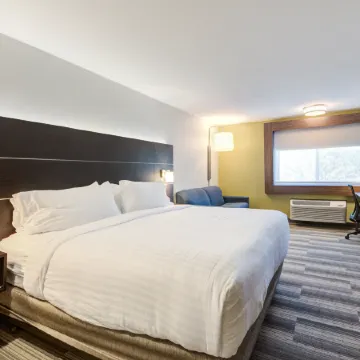 Holiday Inn Express NEWBERG - WINE COUNTRY by IHG