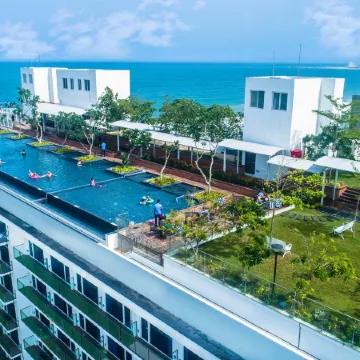 Marino Beach Colombo Отели рядом с достопримечательностью «Бандаранаайк Мемориал Интернешнел Конференс Холл»
