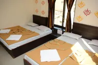 Hotel Sai Sampada NX Hoteles cerca de Templo Saibaba
