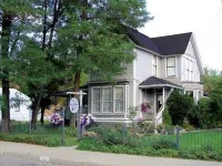 The Whitmore Inn Hotels in Junction City