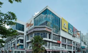 Super OYO 90729 New Bangi Gateway Hotel