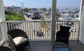 Ballard's Beach Resort