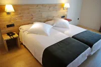Arrels d'Emporda Hotels in Torrent