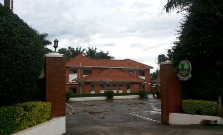 Slumberland Hotel - Housity