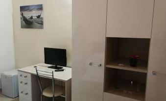 Dante Rooms