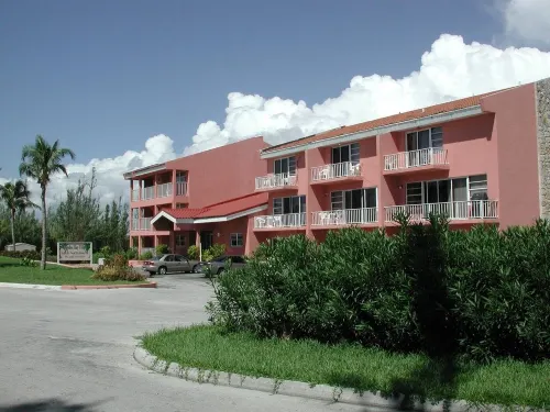 Dundee Bay Villas - 3-Star