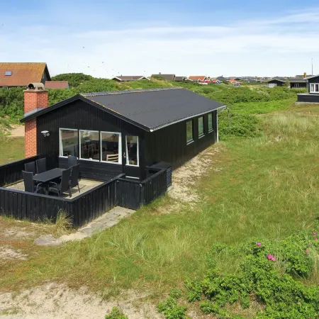 "Terhi" - 200m from the Sea
