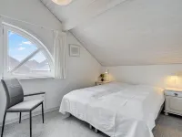 "Withulf" - 2.3km from the Sea