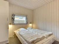 "Henrijette" - 200m from the Sea Hotels in Sjolund