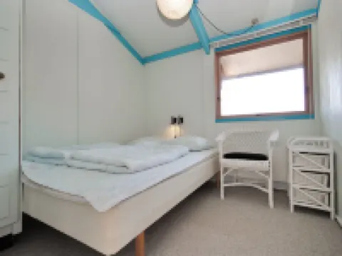 "Momme" - 500m from the Sea