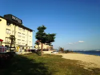 Biwako Rakuen Hotel Izutsu