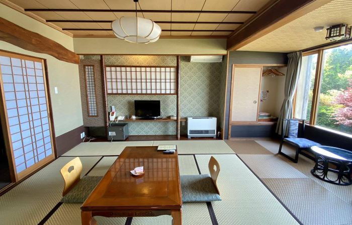 Yuzankaku (Oga Onsen)