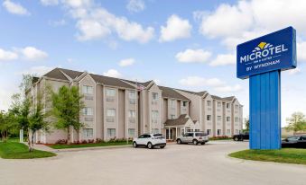 Microtel Inn & Suites by Wyndham Bellevue/Omaha