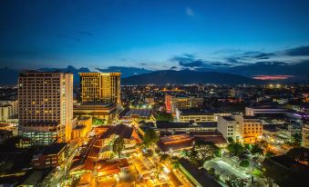 Nantra Chiangmai Riverfront Hotel