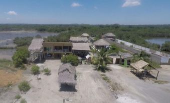 Luna Roja Casa Frente Al Mar y Glamping