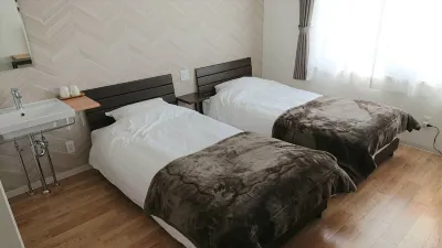 Hotel Sarapark Hotels near Rokka Forest