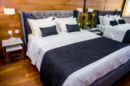 Tryp by Wyndham Santa Cruz Отели рядом с достопримечательностью «Canal Isuto»