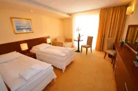 Król Plaza Spa & Wellness Hotels in Jarosławiec