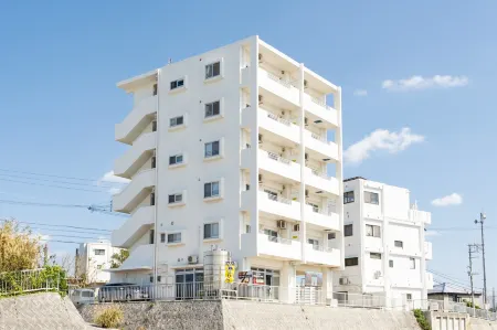 Vent du Vent 402 Отели рядом с достопримечательностью «Urasoe Dai Park»