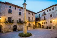 Fonda la Grancha Hôtels à : Monroyo