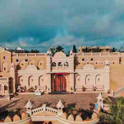 基拉薩拉喜來得宮 Hotel Exterior