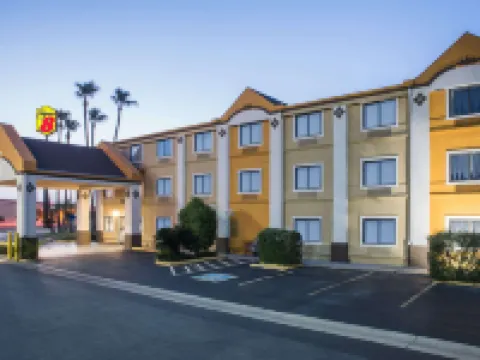 Super 8 by Wyndham Harlingen TX Hoteles en Harlingen