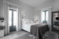 La Suite Boutique Hotel فنادق في بروسيدا