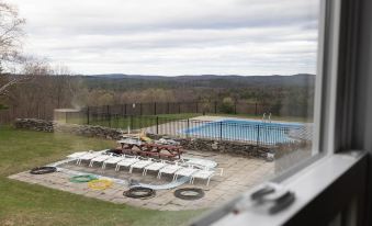 Blue Bear Inn