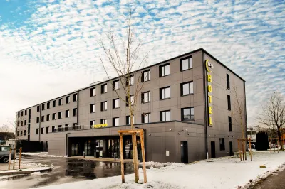B&B HOTEL Augsburg-West Hotels in der Nähe von Autobahnsee