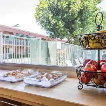 Rodeway Inn South Gate - Los Angeles South