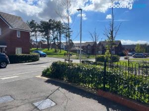 Remarkable 3-Bed House in Wirral