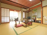 나고미노 야도 이와미테이 Ichinokura Sakazuki Art Museum 주변 호텔