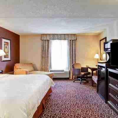 Hampton Inn by Hilton Sudbury, Ontario Rooms